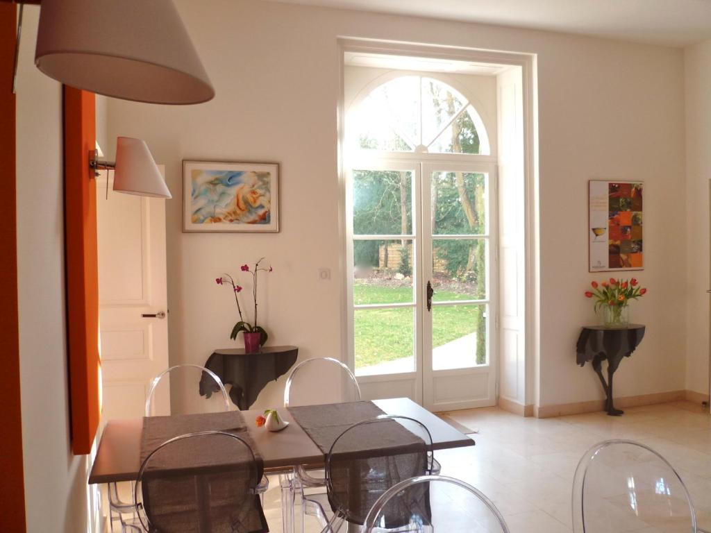 Chambres D'Hotes Le Clos Des Tilleuls Demigny Exteriör bild